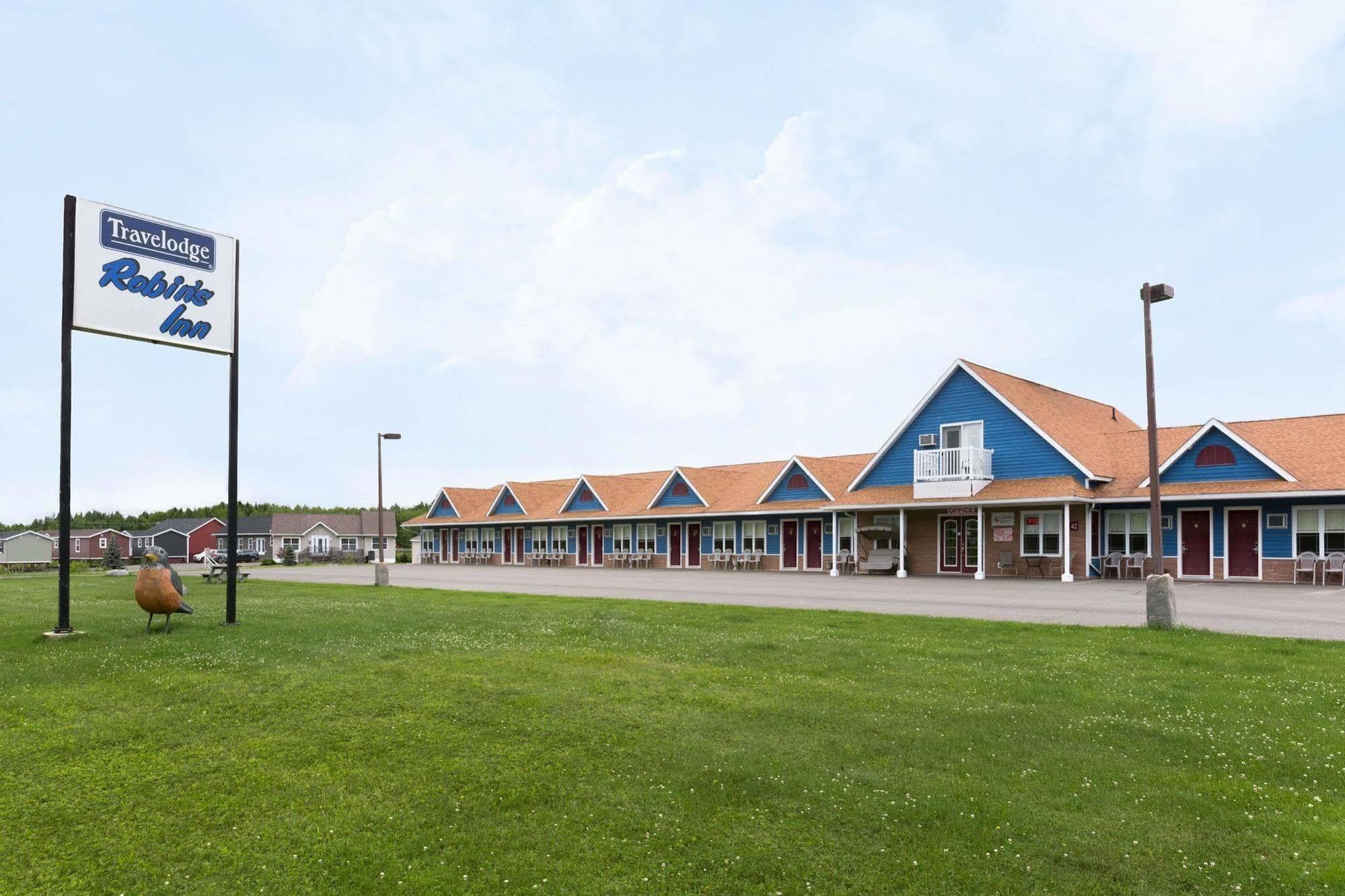 Travelodge By Wyndham Frédéricton Extérieur photo