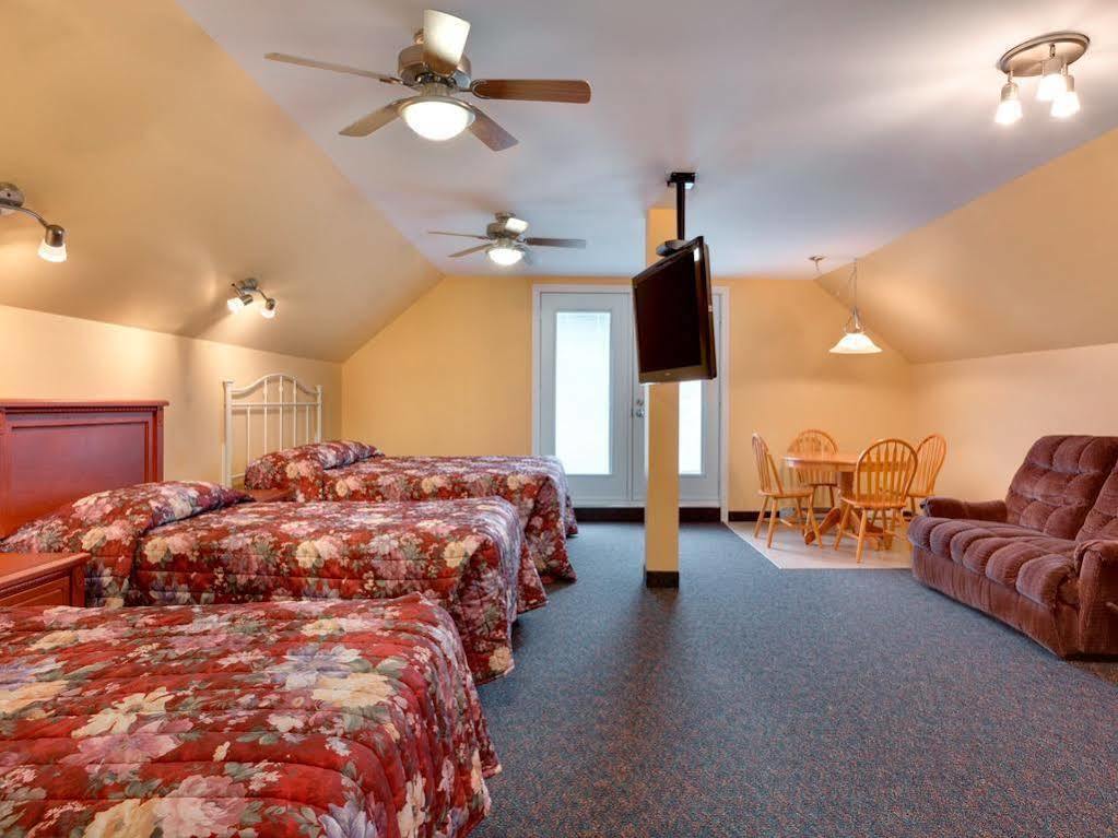 Travelodge By Wyndham Frédéricton Extérieur photo